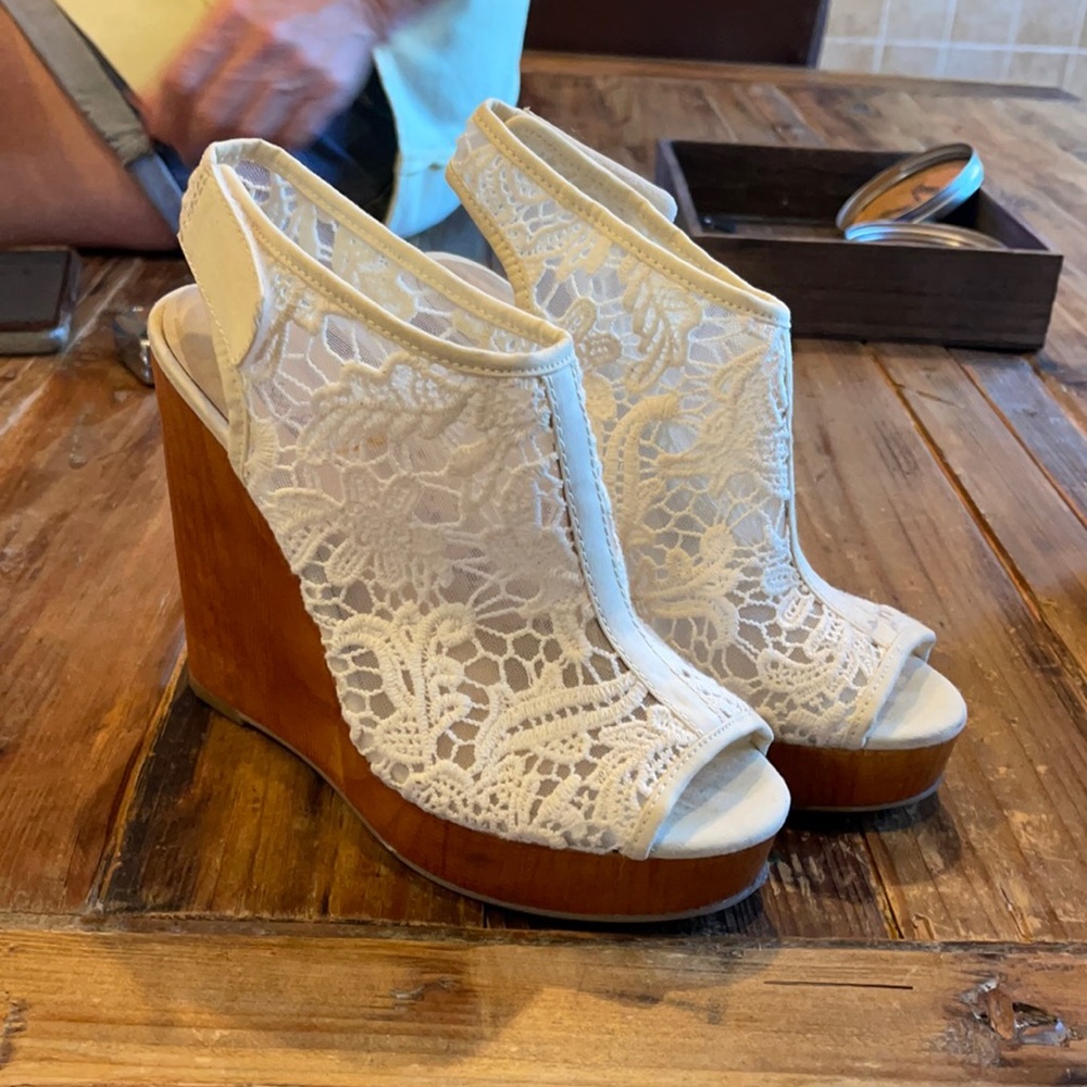Lucky brand wedges